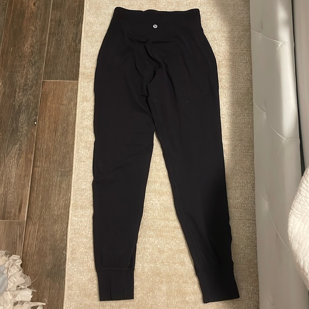 Lululemon joggers